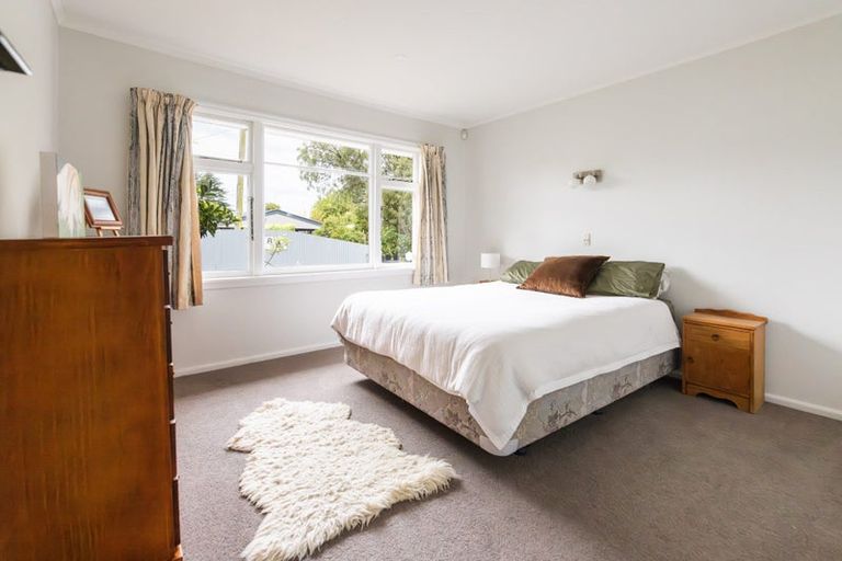Photo of property in 8a Kyeburn Place, Avonhead, Christchurch, 8042