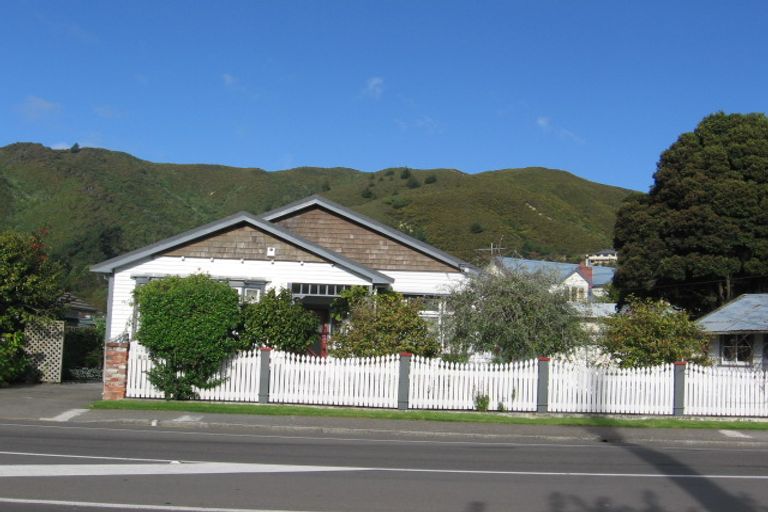 Photo of property in 284 Waiwhetu Road, Fairfield, Lower Hutt, 5011