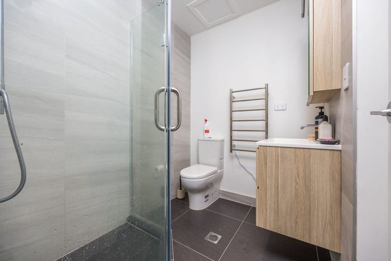 Photo of property in 103/1 Buscomb Avenue, Henderson, Auckland, 0610