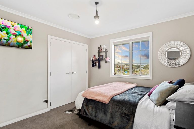 Photo of property in 10 Tralee Street, Omokoroa, 3114