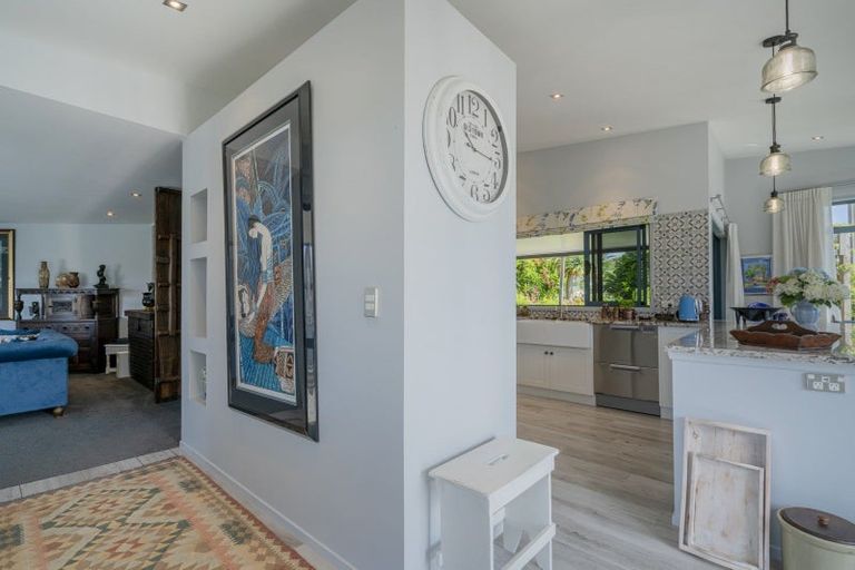 Photo of property in 103 Centennial Drive, Whitianga, 3510