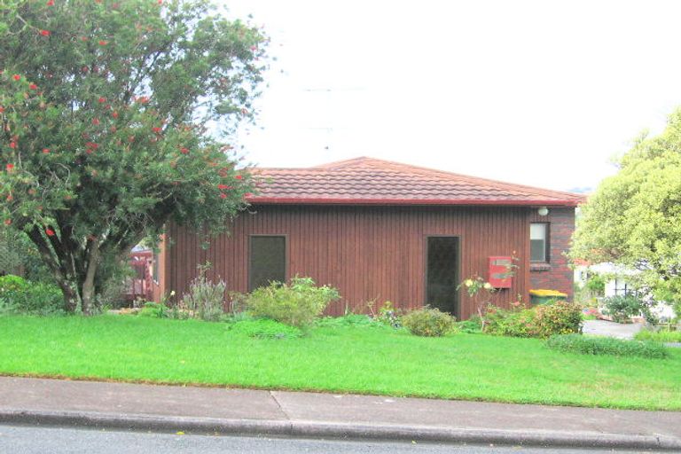 Photo of property in 26 Rosario Crescent, Red Beach, 0932