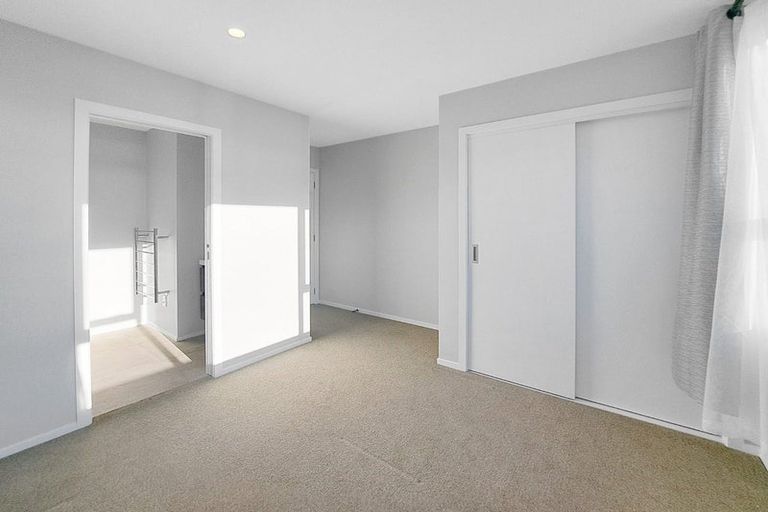 Photo of property in 11/41 Main Road, Wainuiomata, Lower Hutt, 5014