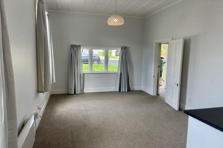 Photo of property in 16 Kawerau Avenue, Devonport, Auckland, 0624