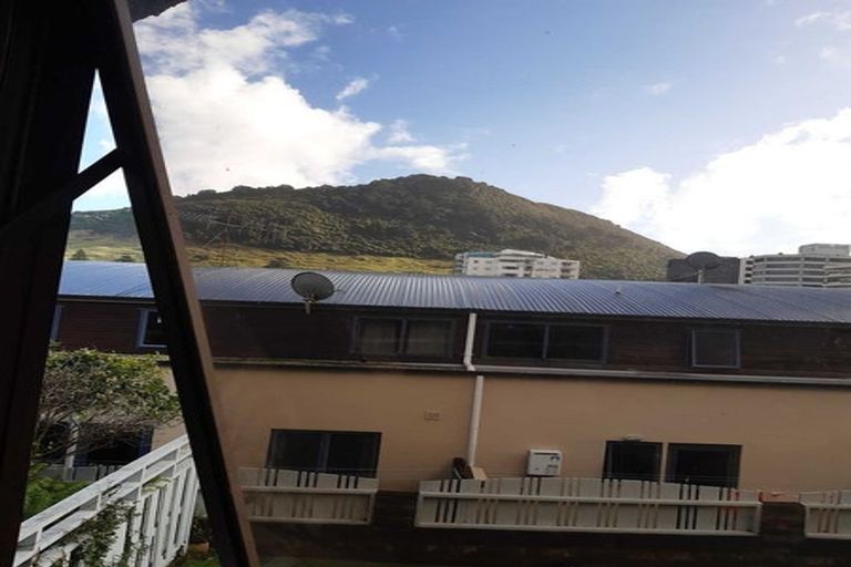 Photo of property in 40m Maunganui Road, Mount Maunganui, 3116