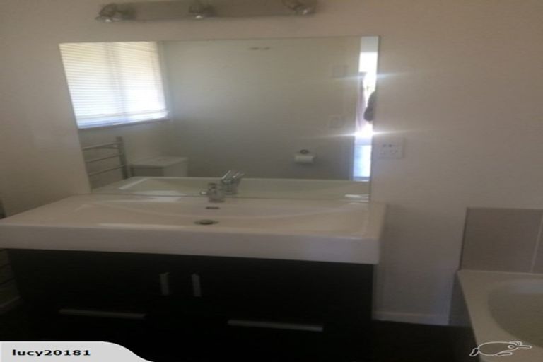 Photo of property in 1 Marlowe Drive, Leamington, Cambridge, 3432