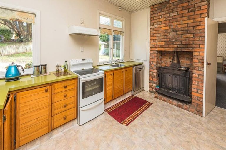 Photo of property in 55 Great North Road, Saint Johns Hill, Whanganui, 4501