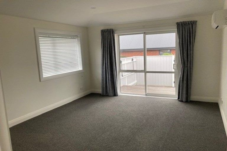 Photo of property in 196 Wilsons Road South, Saint Martins, Christchurch, 8022