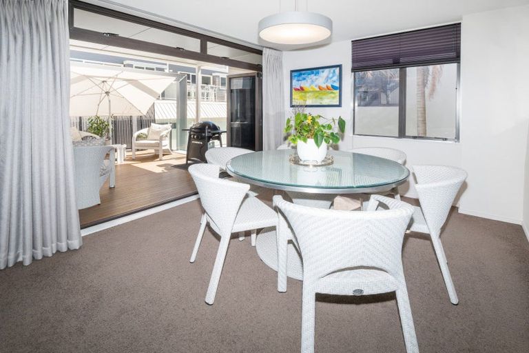 Photo of property in Vivaldi Apartments, 13/48 Marine Parade, Mount Maunganui, 3116