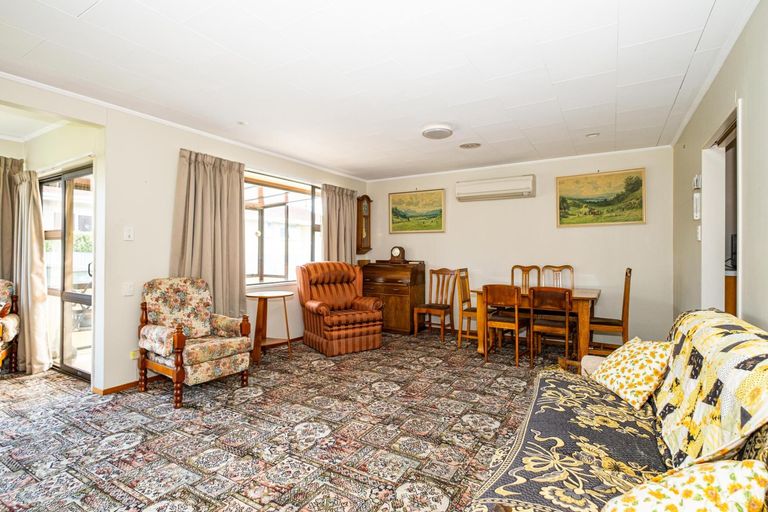 Photo of property in 35 Innes Street, Waimate, 7924