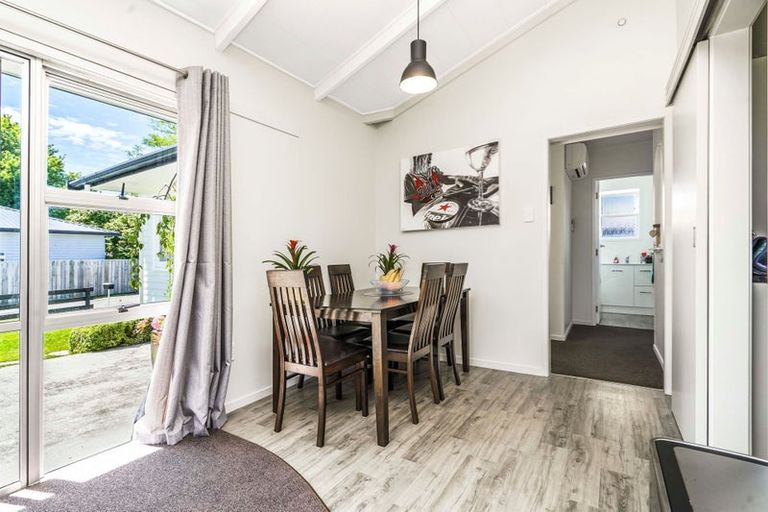 Photo of property in 11 Marion Place, Deanwell, Hamilton, 3206