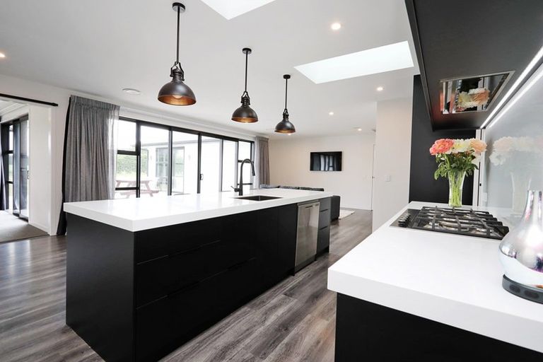 Photo of property in 86 Steel Road, West Plains, Invercargill, 9874