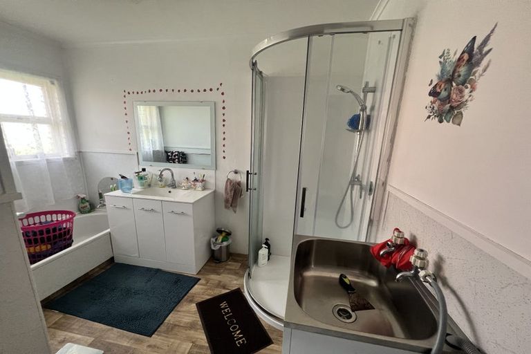 Photo of property in 6/162 Onewa Road, Northcote, Auckland, 0627