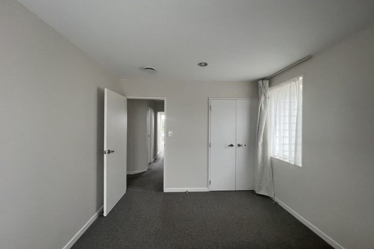 Photo of property in 19 Popokatea Drive, Takanini, 2112