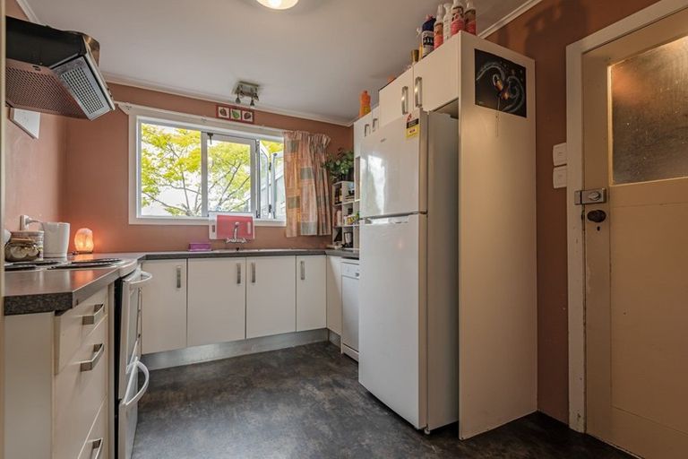 Photo of property in 26 Farnham Avenue, Highbury, Palmerston North, 4412