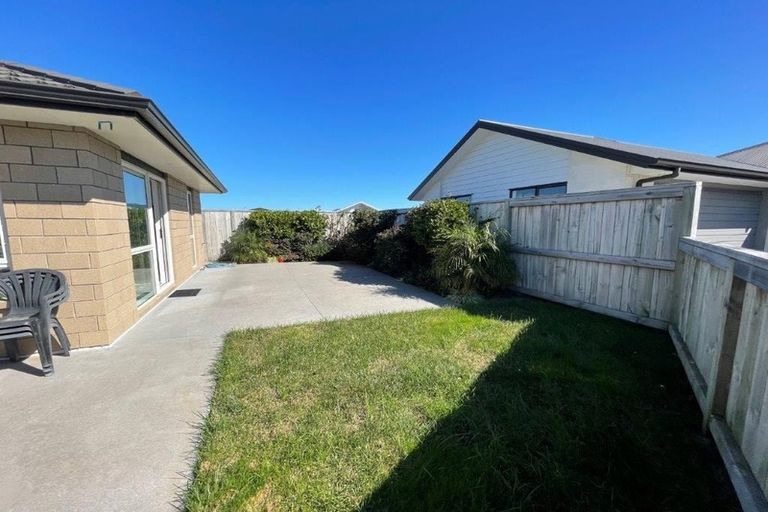 Photo of property in 25 Oka Street, Papamoa Beach, Papamoa, 3118