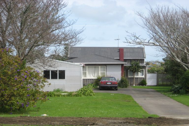 Photo of property in 67 Leslie Street, Waitara, 4320