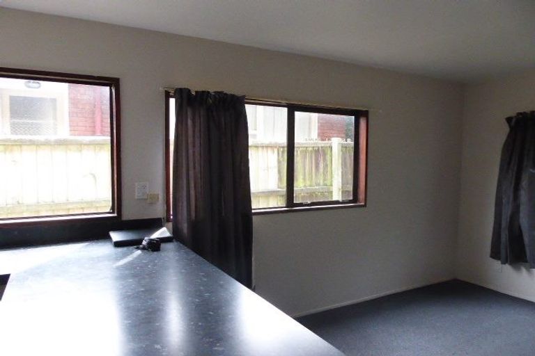 Photo of property in 2/147 Springfield Road, St Albans, Christchurch, 8014