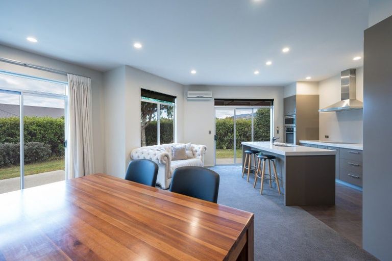 Photo of property in 12 Lobank Place, Richmond, 7020