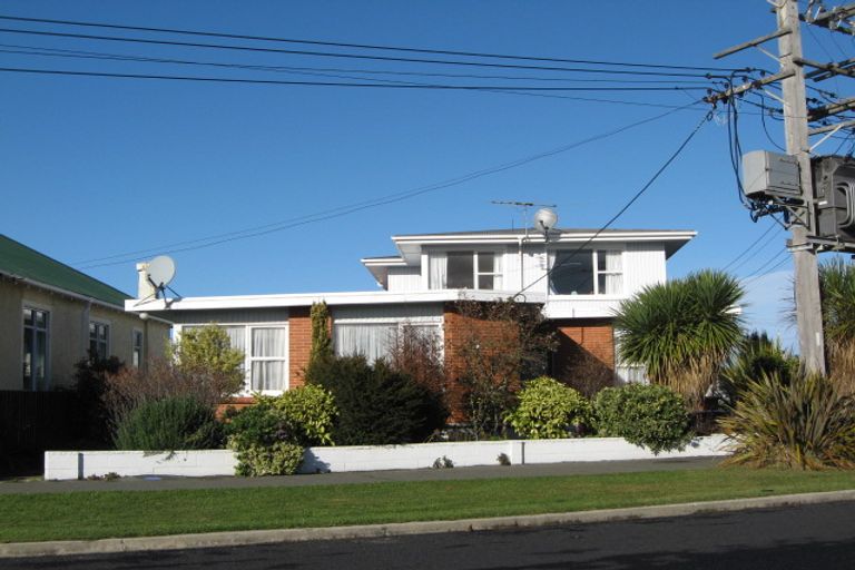 Photo of property in 73 Hargest Crescent, Saint Clair, Dunedin, 9012