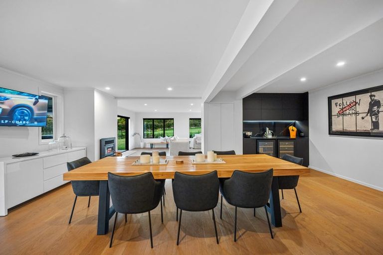 Photo of property in 27 Glenmore Road, Coatesville, Albany, 0793