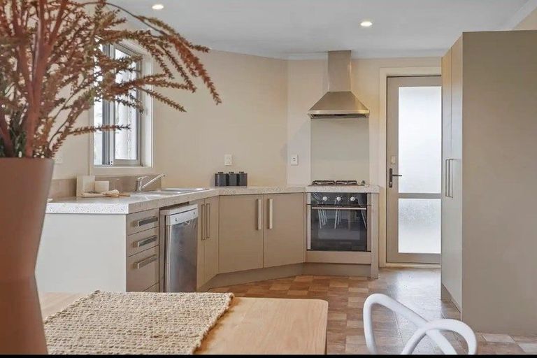 Photo of property in 20a Lyon Street, Frankton, Hamilton, 3204