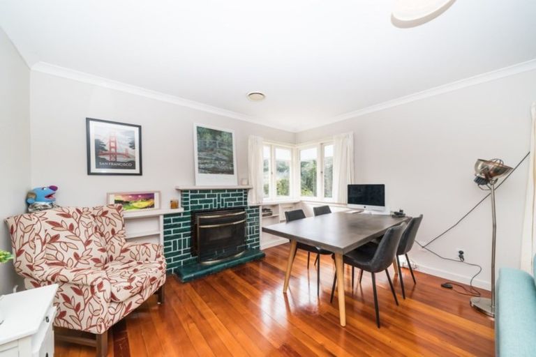 Photo of property in 102 West Street, Feilding, 4702