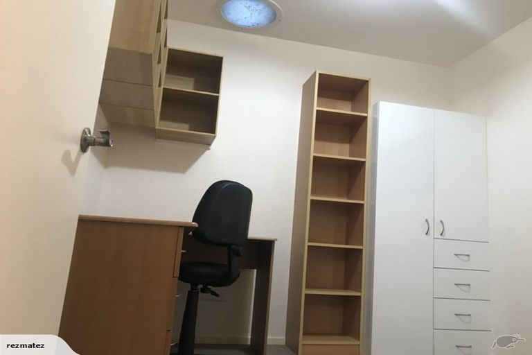 Photo of property in 4 Panorama Drive, Paraparaumu, 5032