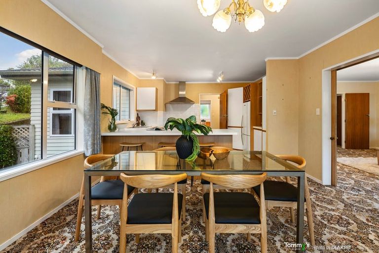 Photo of property in 7 Nuffield Street, Tawa, Wellington, 5028