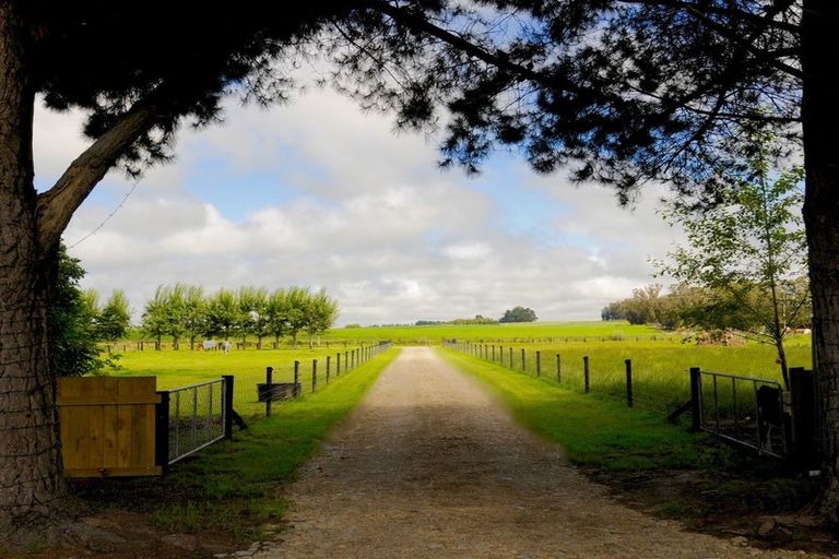 Photo of property in 36 Studholme Settlement Road, Waimate, 7979