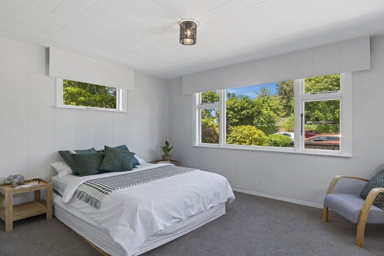 Photo of property in 82 Yaldhurst Road, Sockburn, Christchurch, 8042