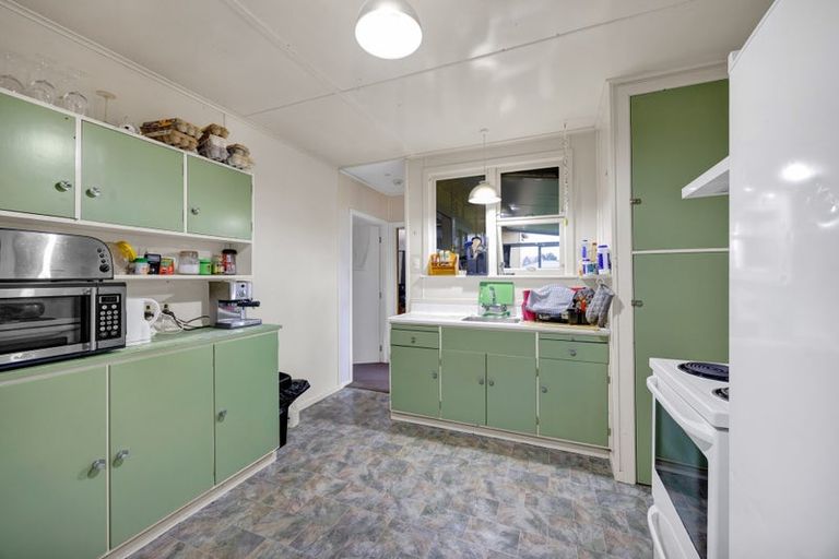 Photo of property in 53 Kapuni Street, Manaia, 4612