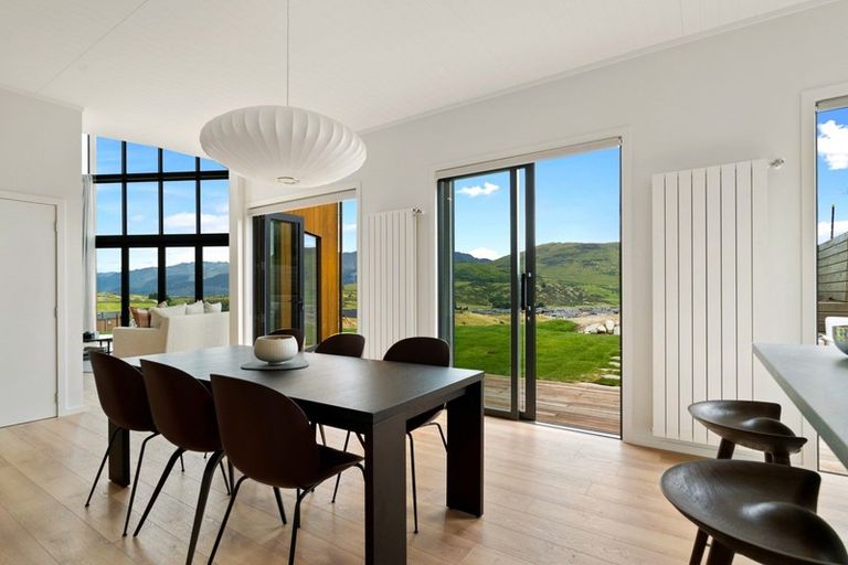 Photo of property in 44 Orford Drive, Jacks Point, Queenstown, 9371