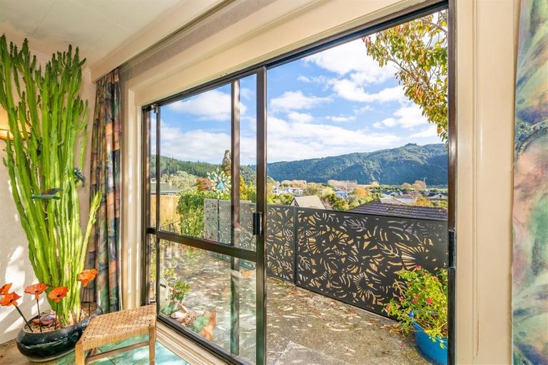 Photo of property in 14 Dunns Street, Silverstream, Upper Hutt, 5019