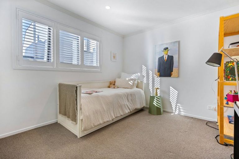 Photo of property in 35 Kerewhenua Crescent, Hobsonville, Auckland, 0616