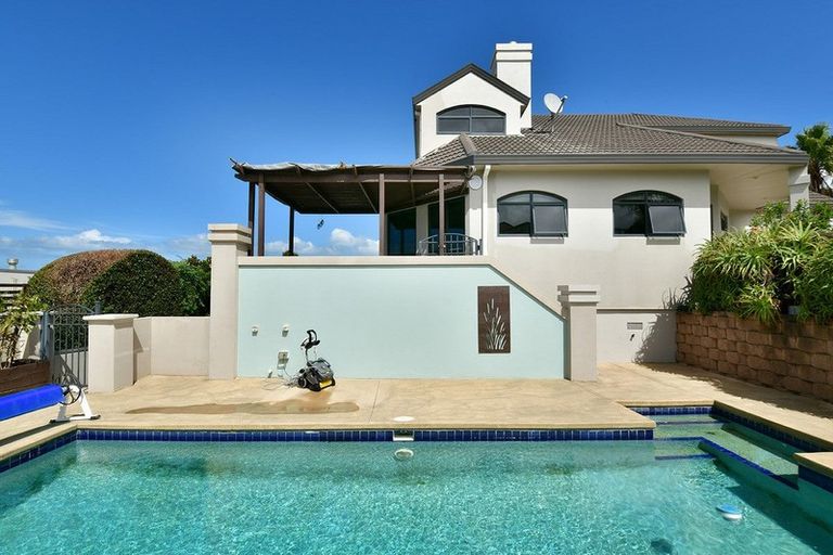 Photo of property in 41 Island View Drive, Gulf Harbour, Whangaparaoa, 0930