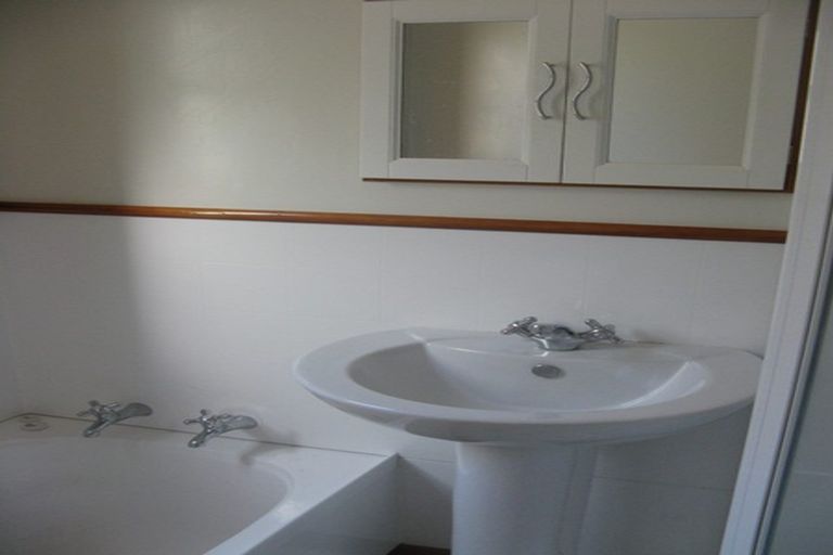 Photo of property in 8 Tawa Street, Gonville, Whanganui, 4501