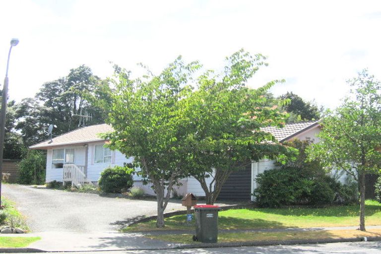 Photo of property in 97 Gemstone Drive, Birchville, Upper Hutt, 5018