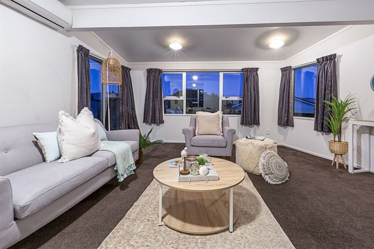 Photo of property in 18 Thimble Lane, Whitby, Porirua, 5024