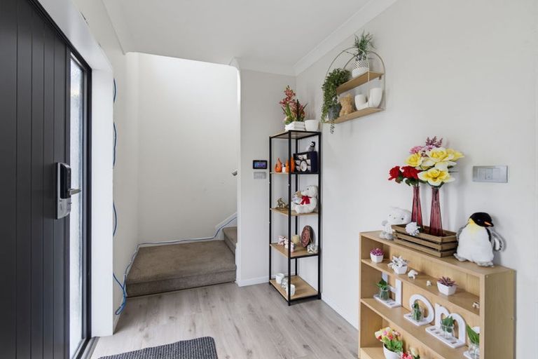 Photo of property in 126 Keri Vista Rise, Papakura, 2110