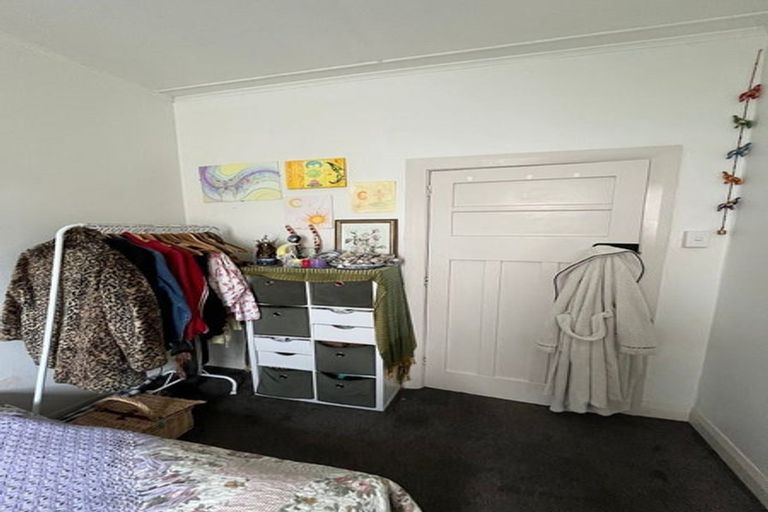 Photo of property in 1/12 Myrtle Crescent, Mount Cook, Wellington, 6021