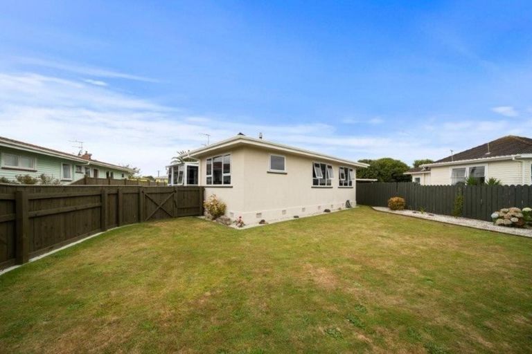 Photo of property in 116 Waihi Road, Hawera, 4610