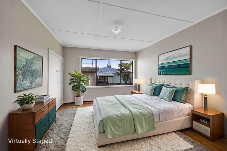 Photo of property in 3 Hickey Place, Opunake, 4616