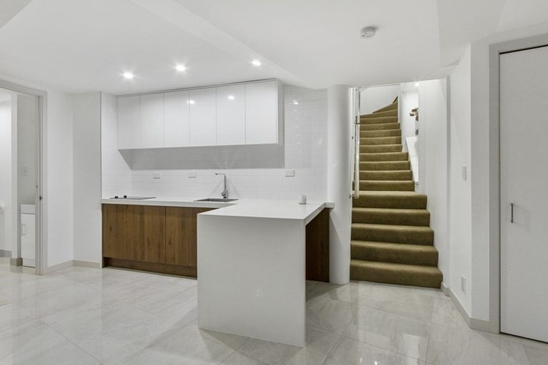 Photo of property in 839 Beach Road, Browns Bay, Auckland, 0630