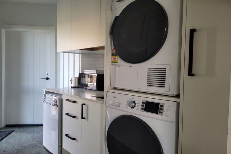 Photo of property in 168 Eskridge Drive, Eskdale, Napier, 4182