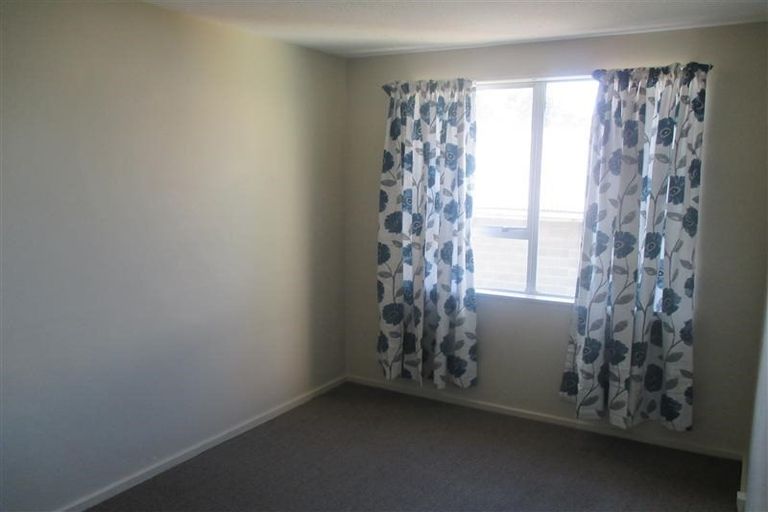 Photo of property in 4/19 Hargest Crescent, Sydenham, Christchurch, 8023