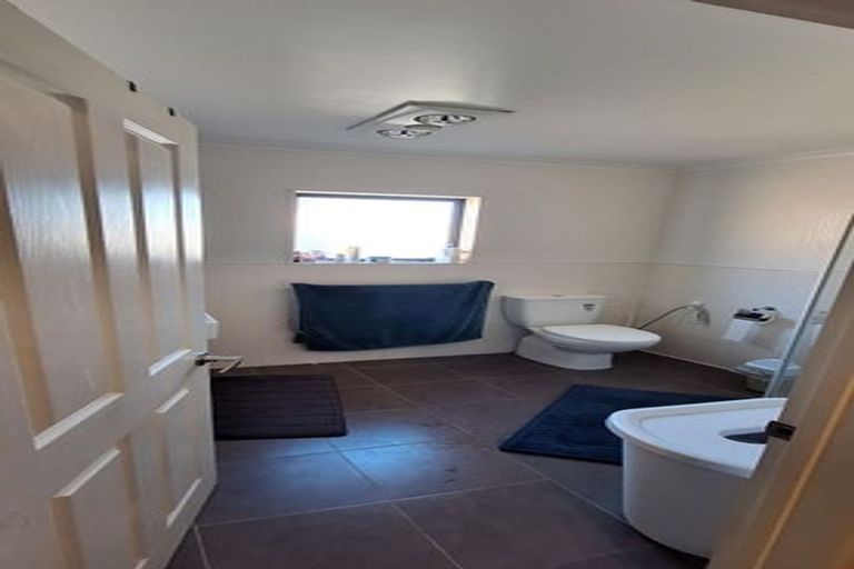 Photo of property in 9 Agapanthus Place, Flat Bush, Auckland, 2016