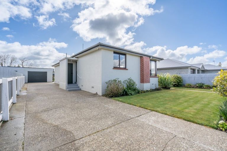 Photo of property in 144 Derwent Crescent, Glengarry, Invercargill, 9810