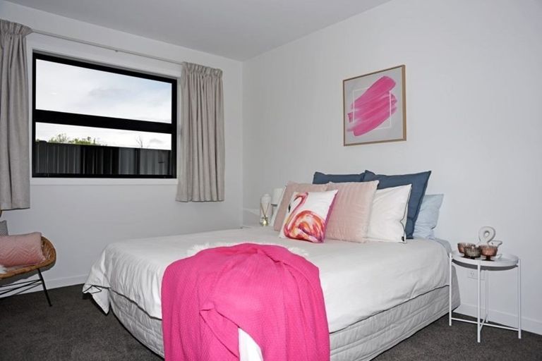 Photo of property in 30 Plunket Street, Omakau, 9376