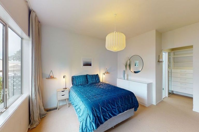 Photo of property in 143 Derwent Street, Island Bay, Wellington, 6023